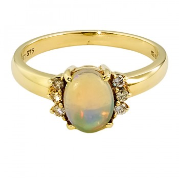 9ct gold Opal / Diamond Ring size M